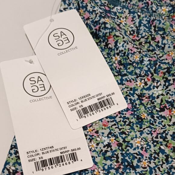 Sage Collective Set Sport Bra And Biker Short Floral Blue Static Ditsy XSmall‎ - Picture 11 of 13